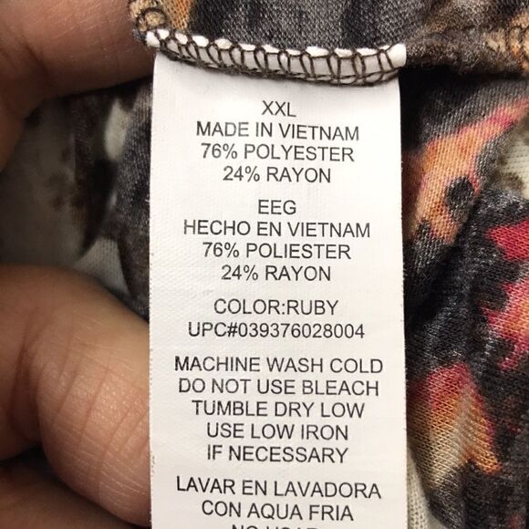 CHAUS A-Symmetrical Neckline Bold Print Top Size XXL - Picture 6 of 6